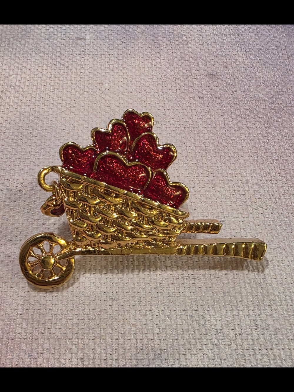 Avon Gold-Tone Wheelbarrow Brooch with Red Glitter Hearts